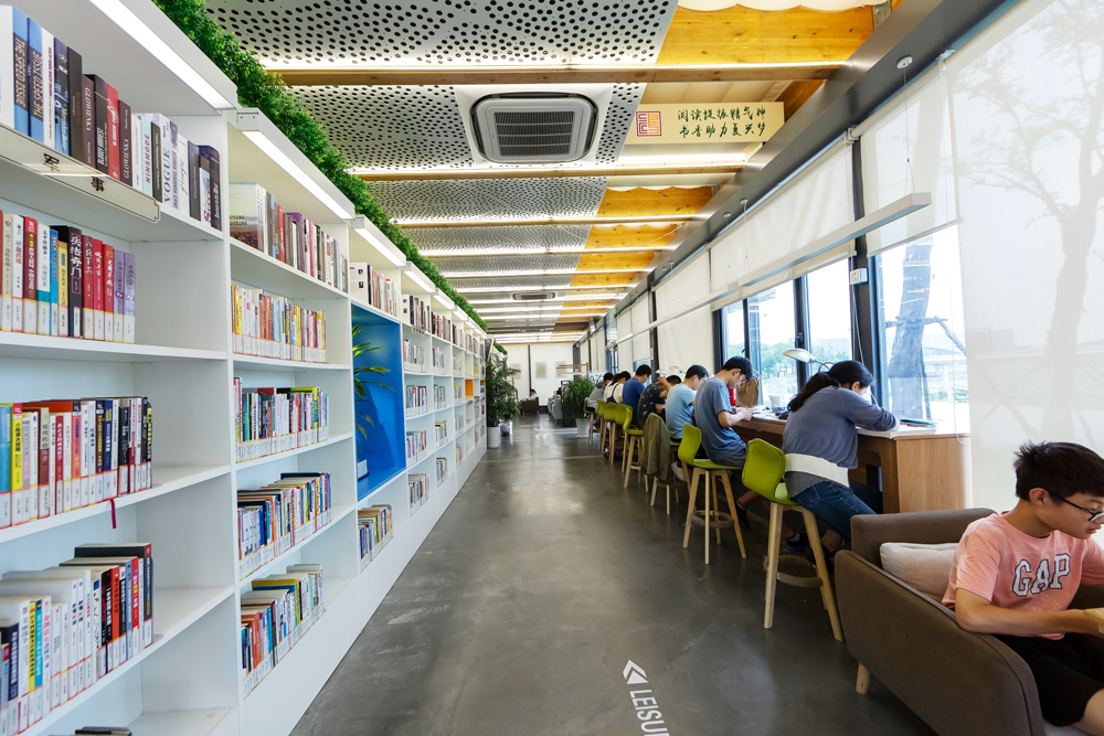 中国文化报：张家港24小时自助图书馆 一座文明城市的精神投影